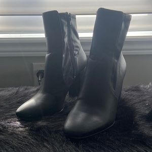Aldo black booties